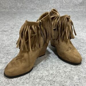 WILD DIVA Fringe Wedge Ankle Boots Brown Suede Side Zip Women Size 6